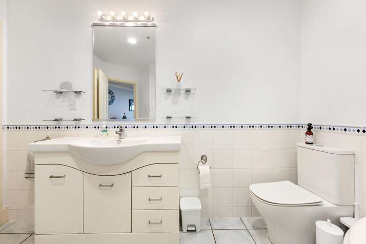 1C Queen Street New Plymouth City Centre_24