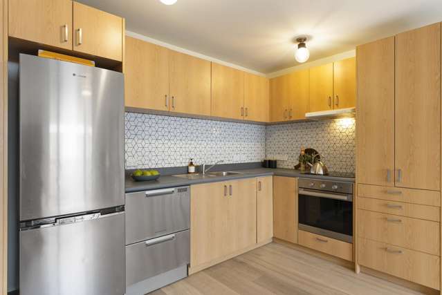 2/35 Pirie Street Mount Victoria_3