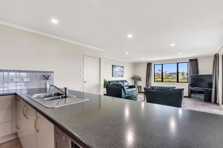 38D Kaipara Lake Road Helensville_16