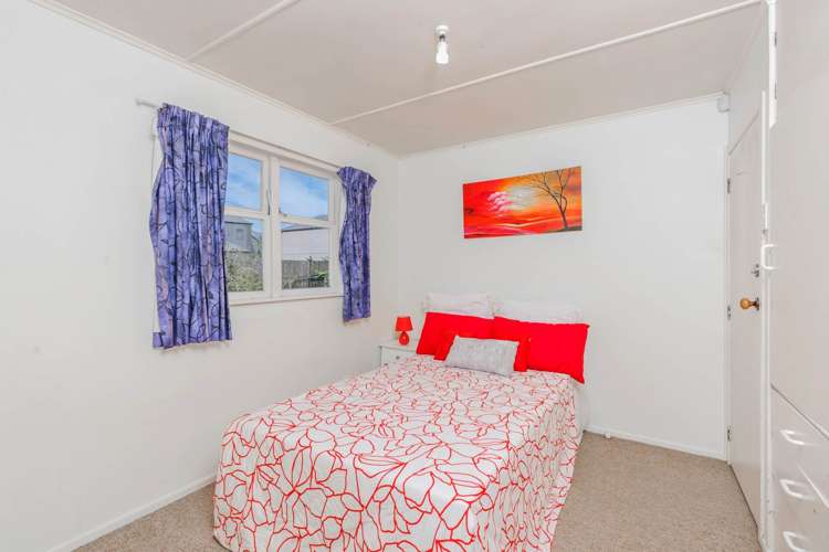 24 Taylor Street Blockhouse Bay_11