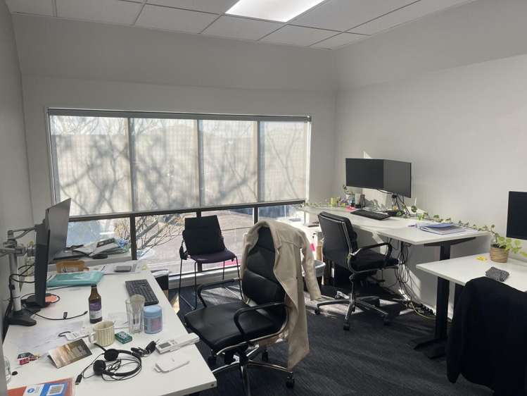 301-303 Queen Street East Hastings Central_8