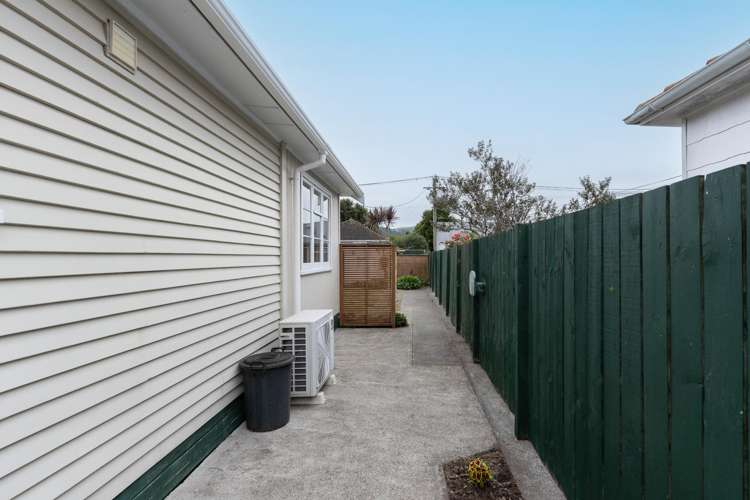 27 Hewer Crescent Naenae_13