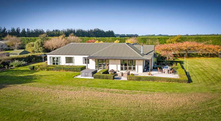 2122 Wards Road, Charing Cross, Darfield_30