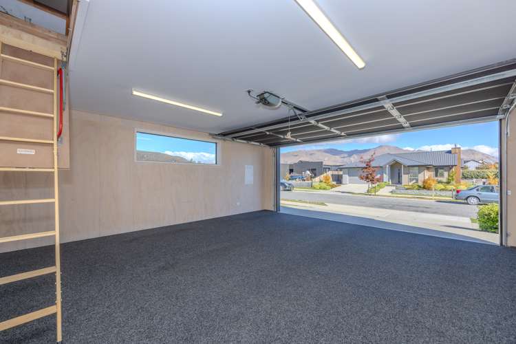 26 Pounamu Avenue Albert Town_22