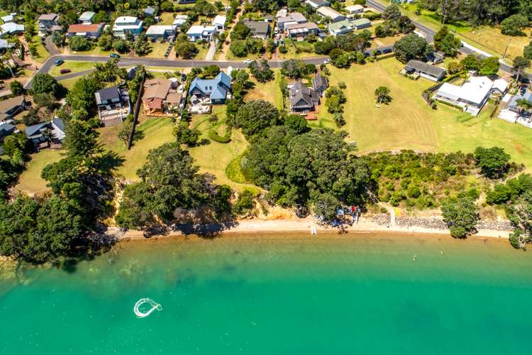 6 Esslin Road Surfdale_5