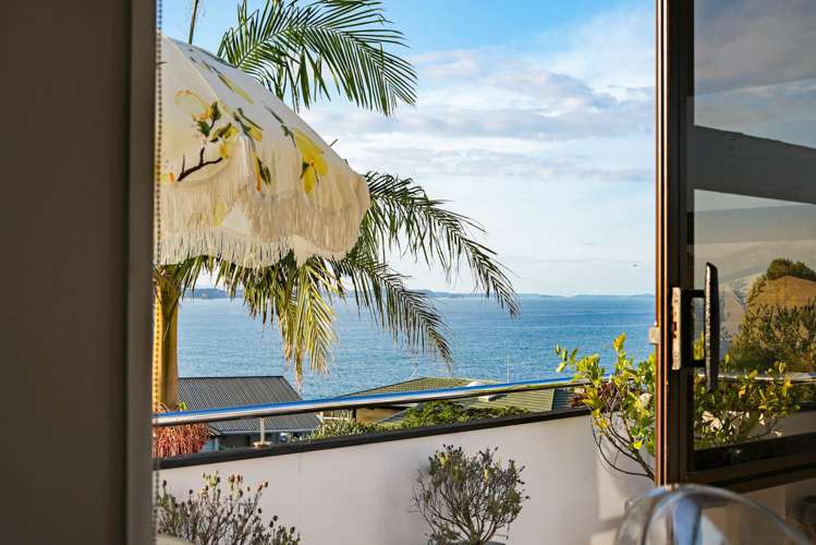 3 Elgin Place Red Beach_13