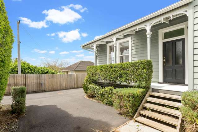 205 Mount Smart Road Onehunga_1