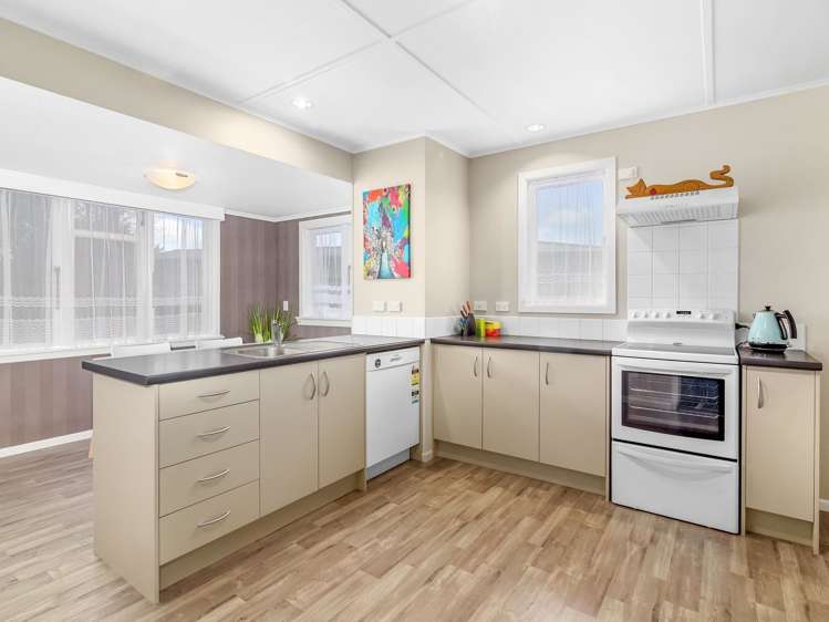 5 Wingrove Road Owhata_14