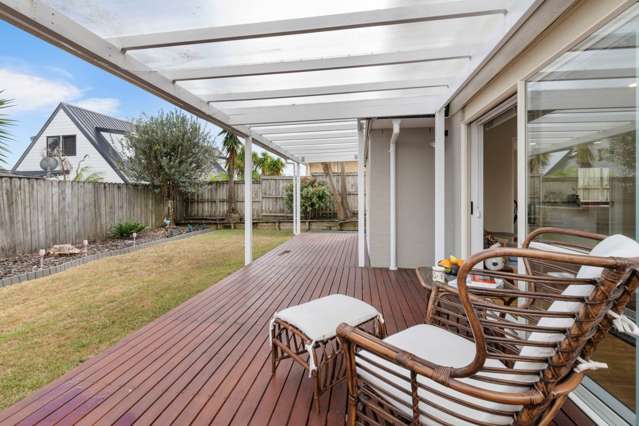 2/1 Emma Court Northpark_2