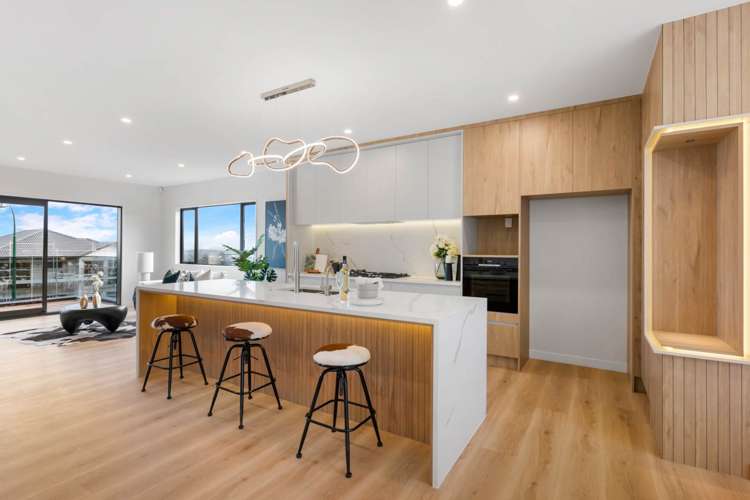 12 Mill Hill Close Flat Bush_15