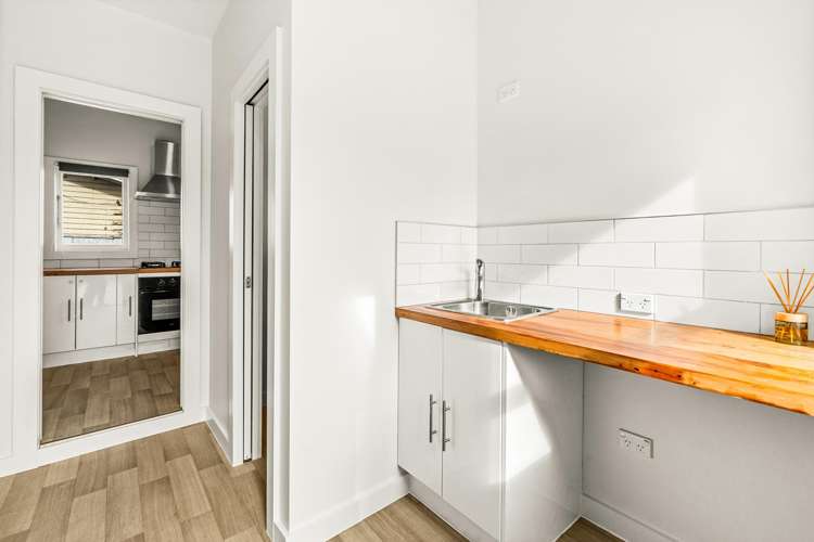 701 Buller Street Akina_11