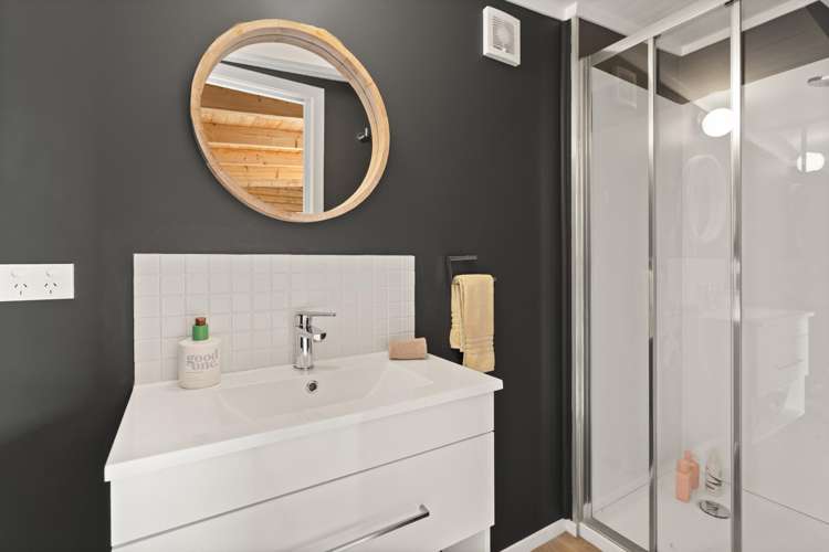 9 Kupe Road Coopers Beach_5