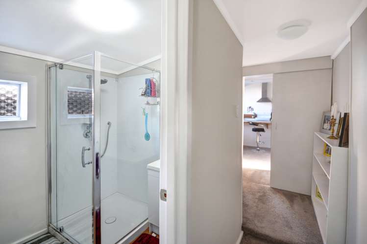 37 Chaucer Street Milton_15