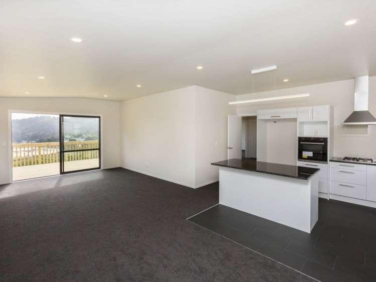 23 King Charles Drive Kingsley Heights_8