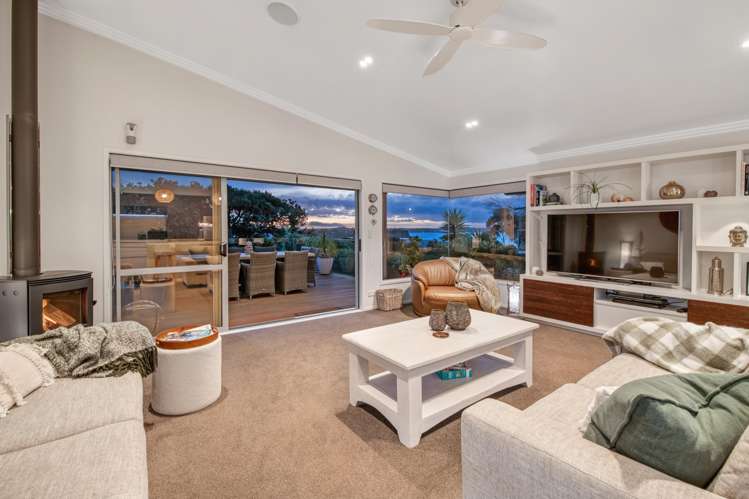 88 Tiri Road Tindalls Beach_10