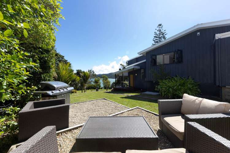 4 Ewing Road Laingholm_19