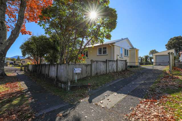 28 Te Takinga Road Turangi_1