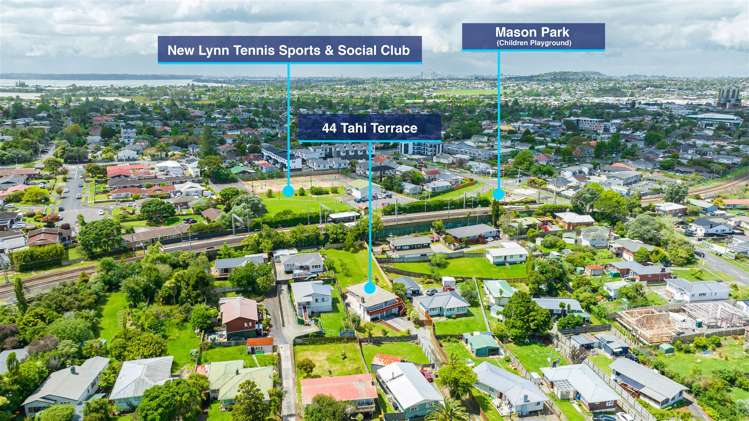 44 Tahi Terrace Glen Eden_13