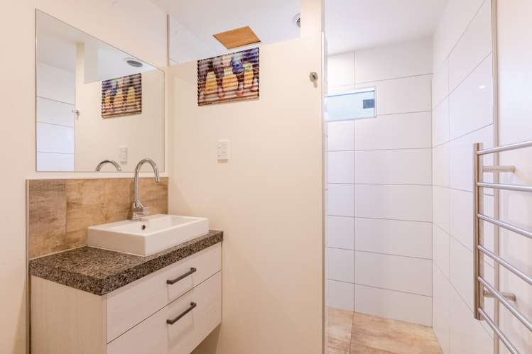 62 Meeanee Quay Westshore_18