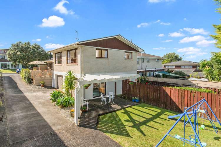 39 Nui Mana Place Te Atatu South_2