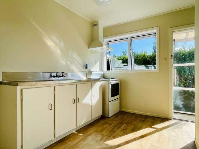 1/302 Rosebank Road Avondale_3