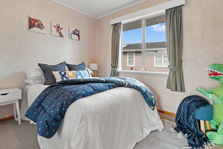 7 Madden Place Solway_14