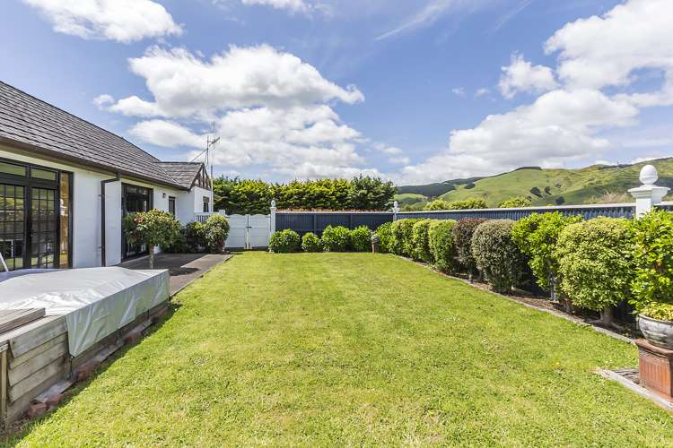 31 Gladys Scott Place Tawa_15