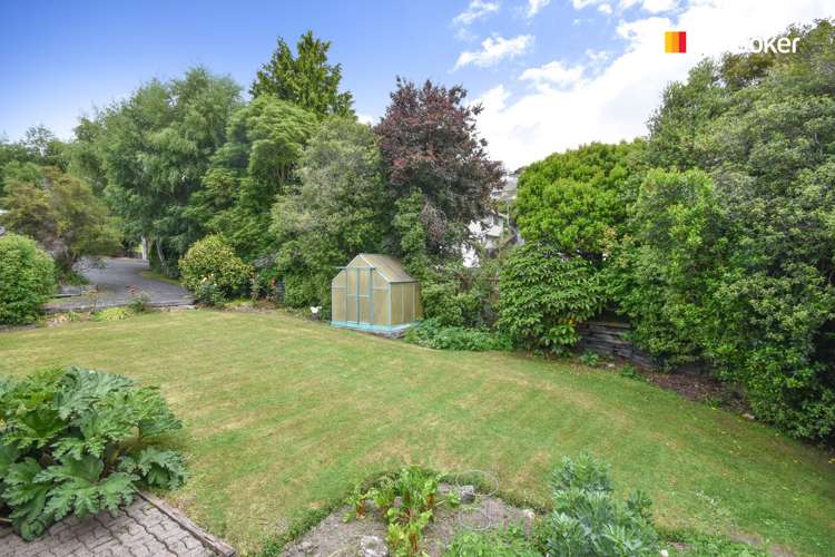 35 Roy Crescent Concord_16