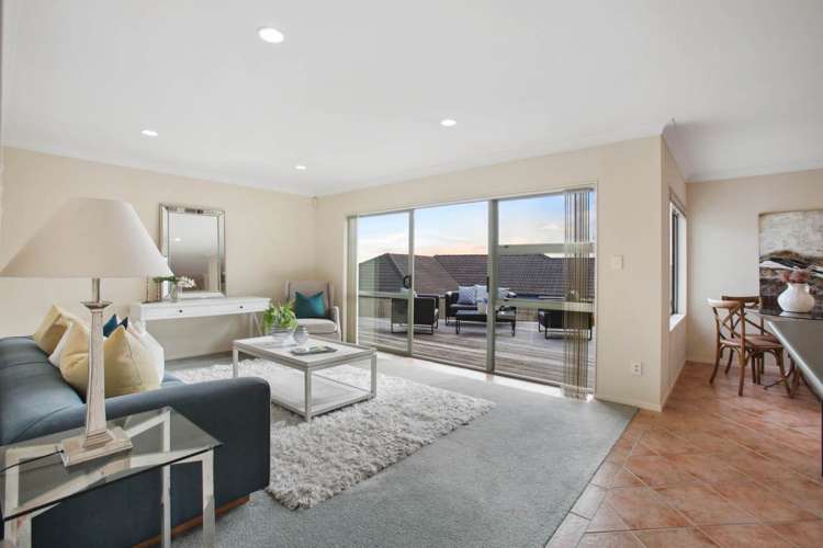 11 Conacher Close East Tamaki Heights_11