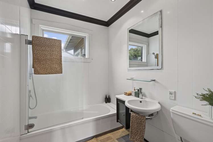 14 Ngaio Street Strandon_16