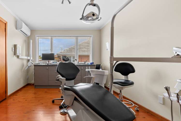 95 Lincoln Road Henderson_10