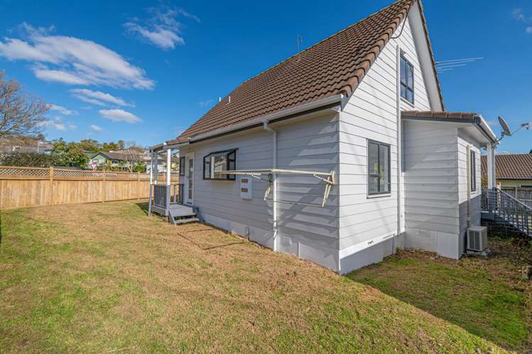 1/107 Santiago Crescent Unsworth Heights_17