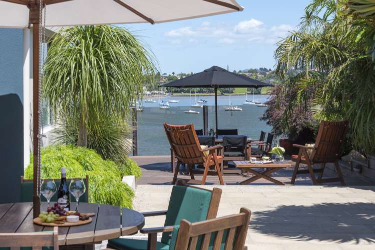 77 Fisher Parade Sunnyhills_24