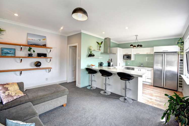 2 Mission Hills Drive Poraiti_12