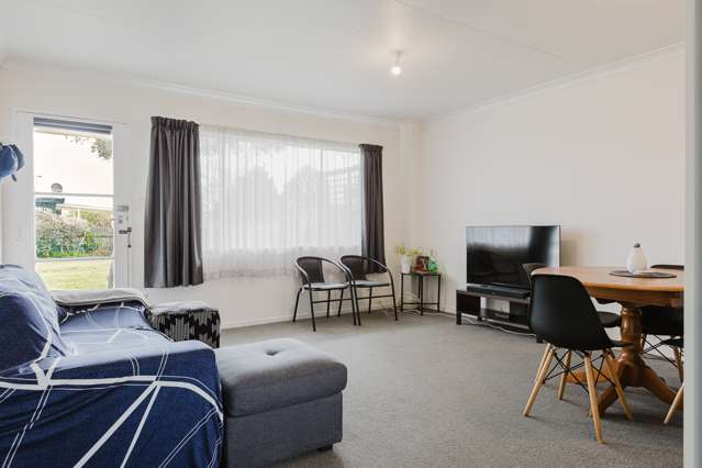 6c Seaforth Avenue Milson_1