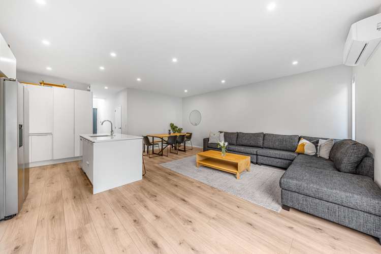 65 Roundel Crescent Whenuapai_7