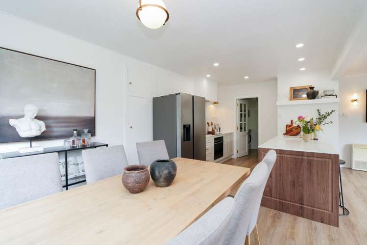 26 Black Road Otatara_10