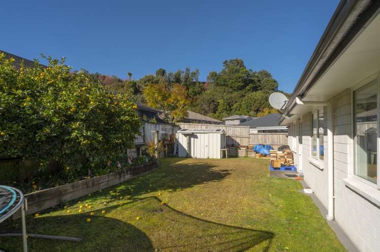 49 Bathurst Crescent Pyes Pa_16