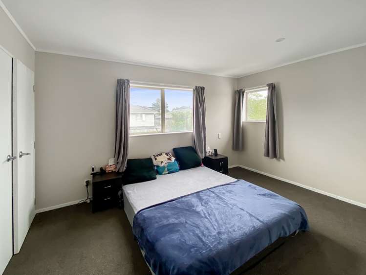 47 Kelman Road Kelston_11