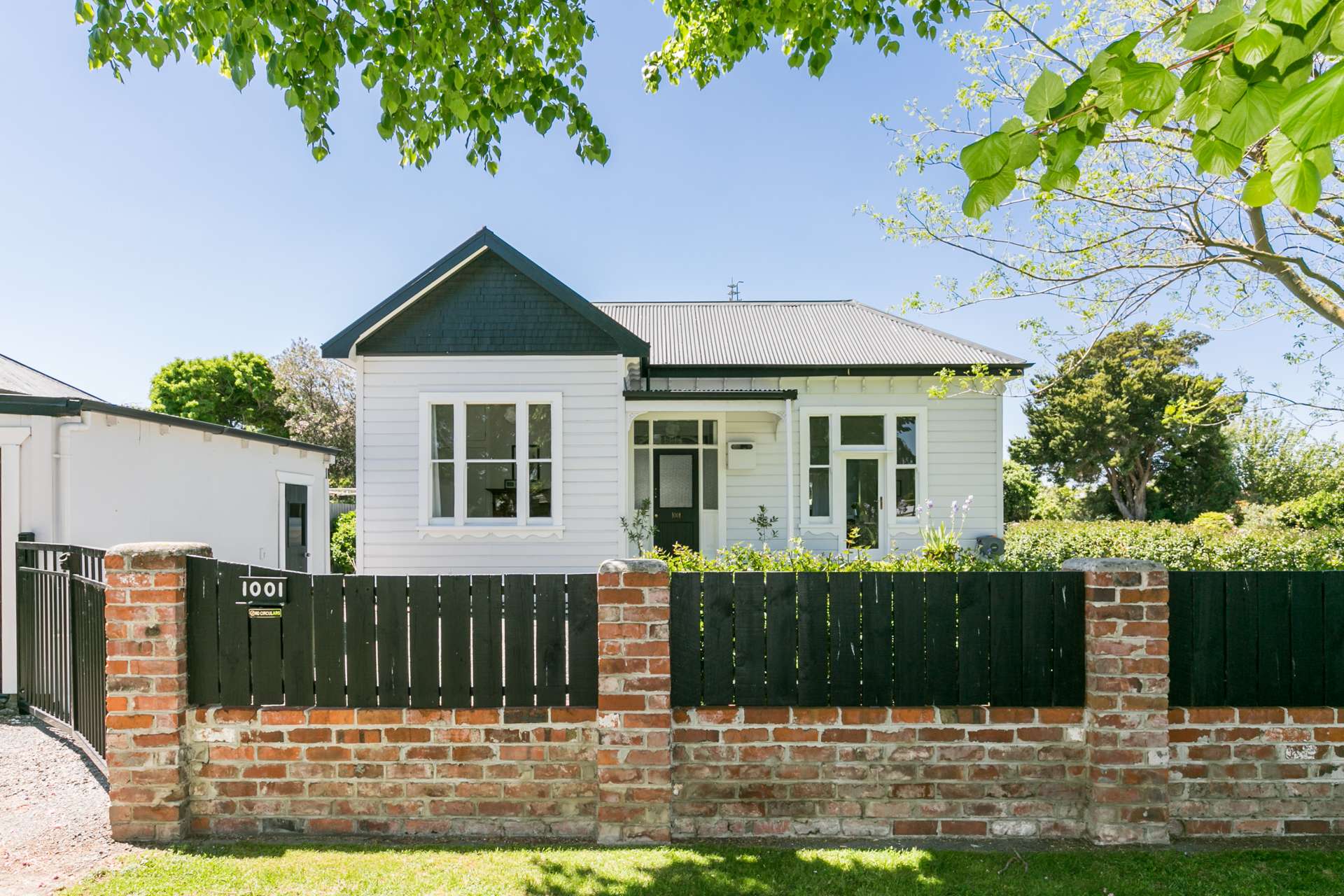 1001 Plunket Street Saint Leonards_0