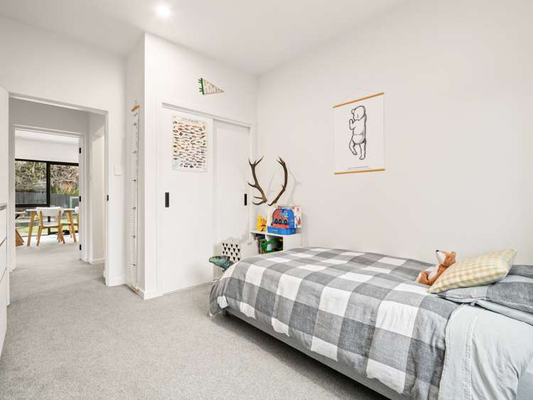 69 Barr Street Kenmure_11