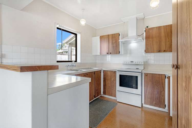 70 Sandspit Road Waiuku_1