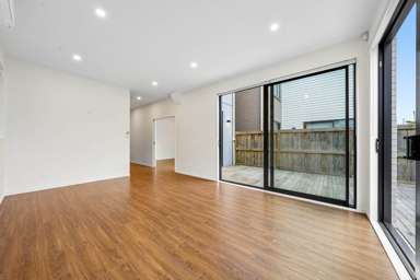 25 Coast Garden Drive_4