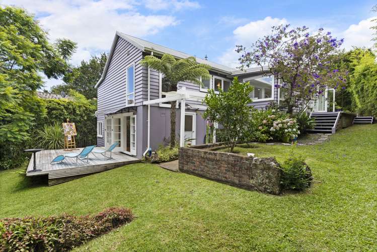 16 Coroglen Avenue Birkenhead_24