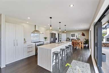 75 Fox Road_3