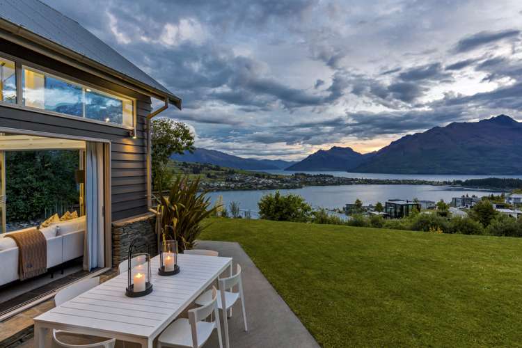 23 Goldleaf Hill Queenstown_0