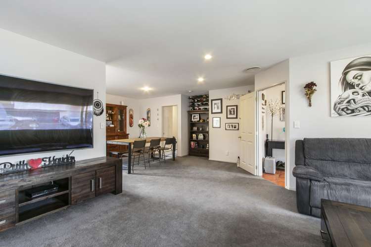 12 Kawatiri Grove Wainuiomata_10