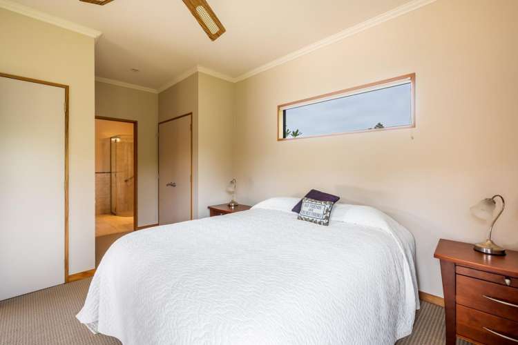 70 Nichol Street Lake Hawea_18