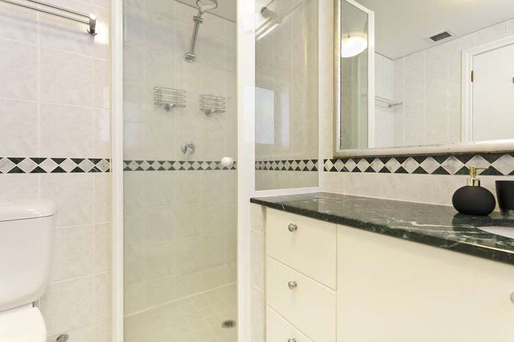 1907/8 Albert Street Auckland Central_17