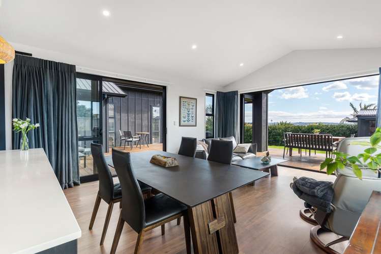 15 Keshvara Road Beachlands_1
